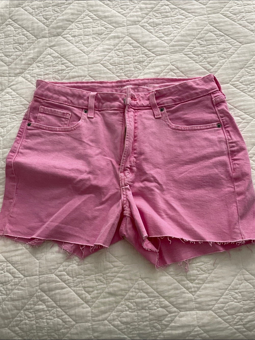 Old Navy Pink Denim OH Straight Shorts Like New